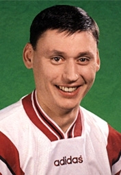 Илья Цымбаларь